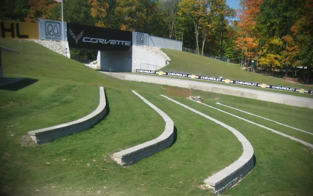 Road America Turn 6 3