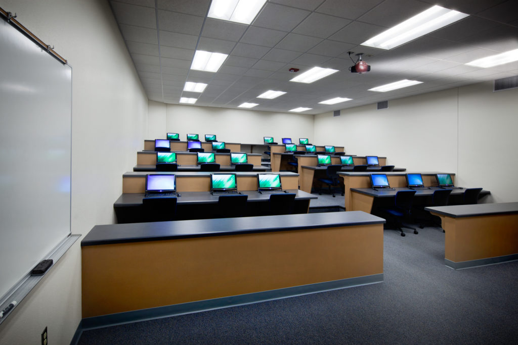 Computer Lab 1308b S